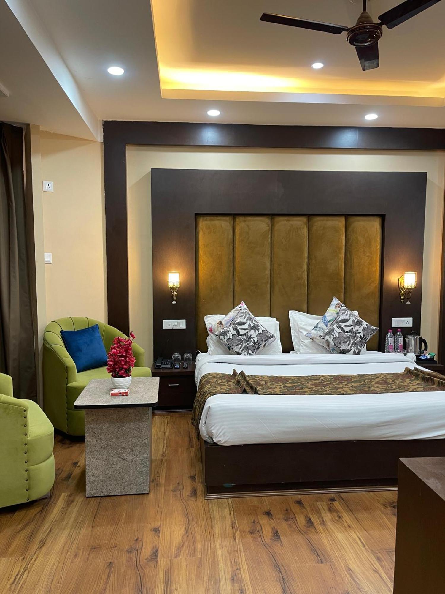 Hotel Zoon Dabb Srinagar Airport Kashmir Exterior photo