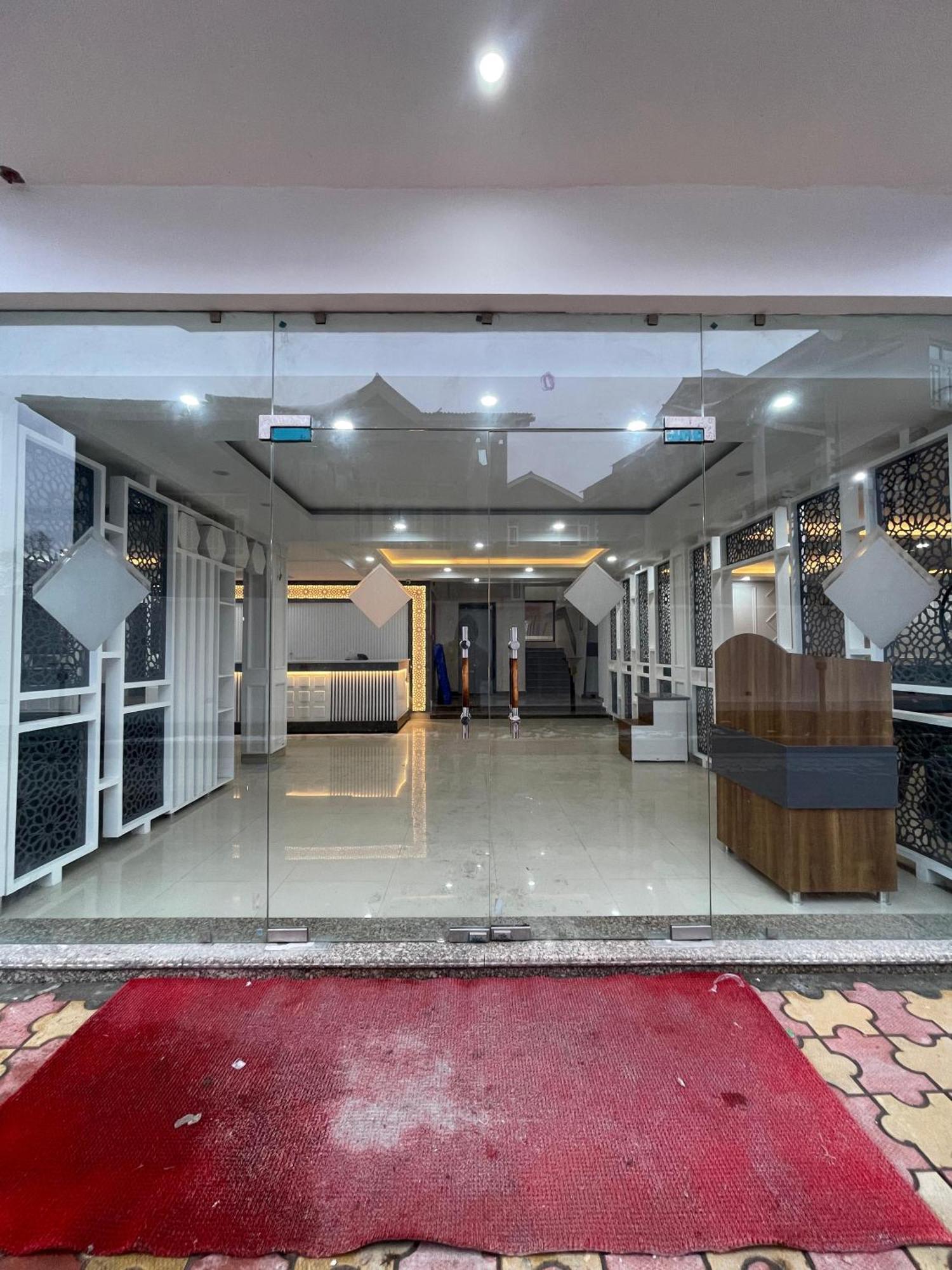 Hotel Zoon Dabb Srinagar Airport Kashmir Exterior photo
