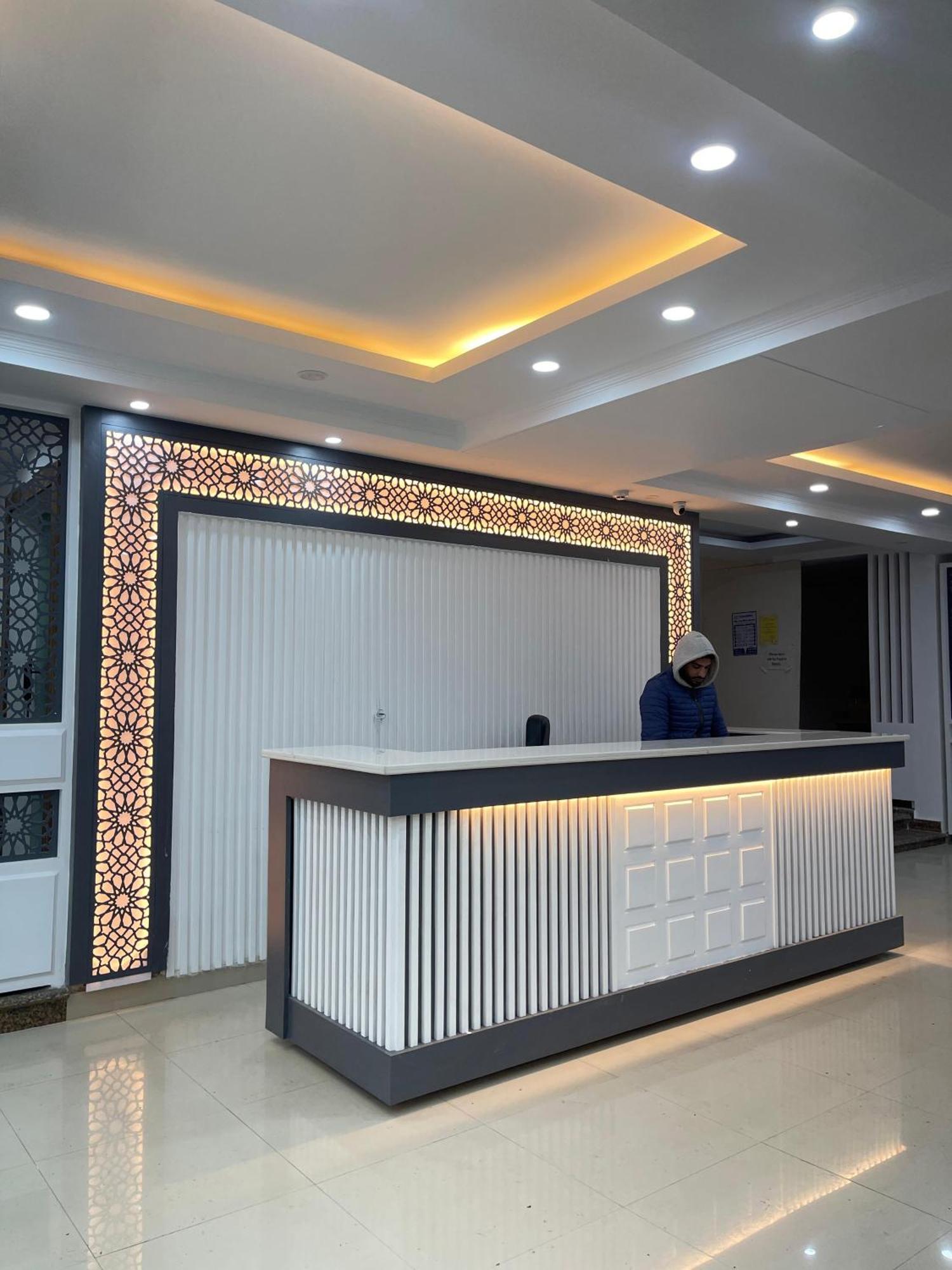 Hotel Zoon Dabb Srinagar Airport Kashmir Exterior photo
