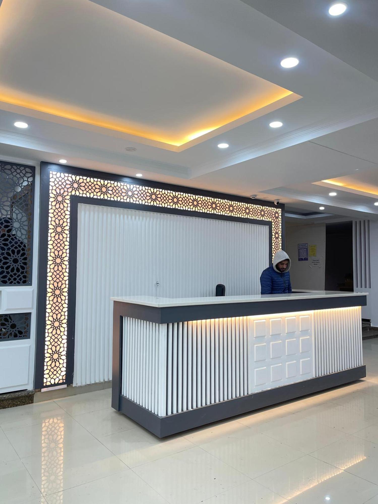 Hotel Zoon Dabb Srinagar Airport Kashmir Exterior photo